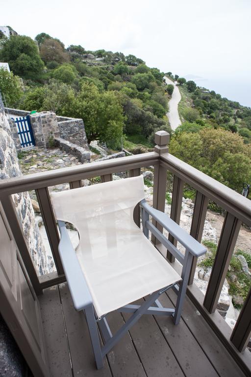 Вілла Moustafa Stone House Emporeios  Екстер'єр фото